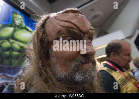 Personnage Star Trek Dennis Hanson pose au cours de la 42e assemblée annuelle Comic-Con International, la plus grande bande dessinée et événement de la culture pop en Amérique du Nord, au San Diego Convention Center de San Diego, Californie le 21 juillet 2011. UPI/Earl S. Cryer Banque D'Images