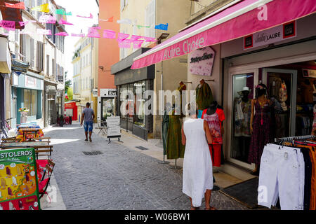 Rue commerçante, La Ciotat, Bouches-du-Rhône, France Banque D'Images