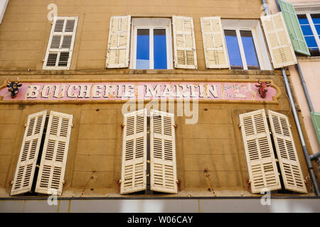 Vieille enseigne en boucherie, La Ciotat, Bouches-du-Rhône, France Banque D'Images