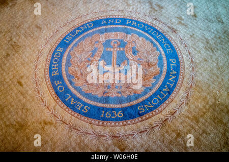 Providence, RI, le 29 août 2018 : Le Grand Sceau de Rhode Island et des plantations de Providence marker Banque D'Images
