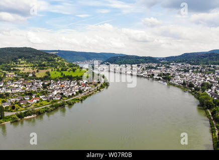 Vue aérienne de Boppard, Filsen am Rhein river, boucle du Rhin moyen (Mittelrheinschleife, Mittelrhein). Rhénanie-palatinat (Rheinland-Pfalz), de l'Allemagne U Banque D'Images