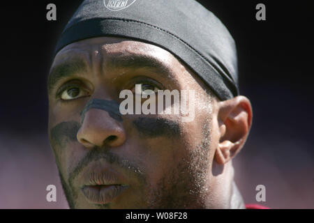 San Francisco 49ers' Julian Peterson montres l'infraction jouer contre les Rams à Monster Stadium à San Francisco le 11 septembre 2005. (Photo d'UPI/Terry Schmitt) Banque D'Images