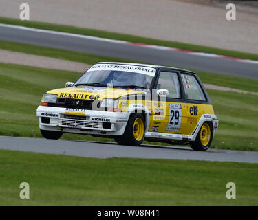 Tony Hart, s'Nuthall, Renault 5 GT Turbo, Historique des voitures de tourisme de défi, à la HTCC, Tony Dron Trophy, Donington Festival historique, mai 2019, raci moteur Banque D'Images