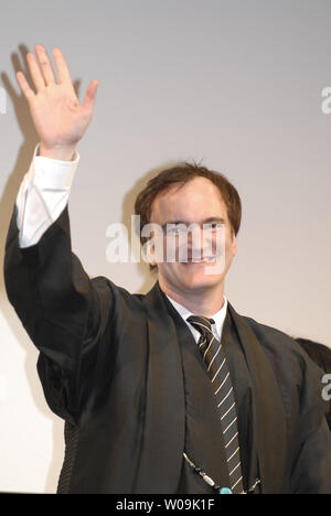 Quentin Tarantino directeur assiste à un Japon première pour le film "Inglourious Basterds" à Tokyo, Japon, le 4 novembre 2009. UPI/STR Banque D'Images