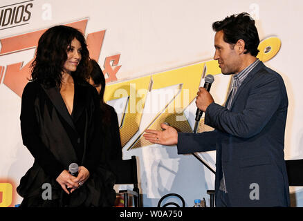 L'actrice Evangeline Lilly et Paul Rudd(R) assister à la première mondiale au Japon pour le film 'Ant-Man et l' à Tokyo, Japon le 21 août 2018. Ce film sera ouverte le 31 août au Japon. Photo par Keizo Mori/UPI Banque D'Images