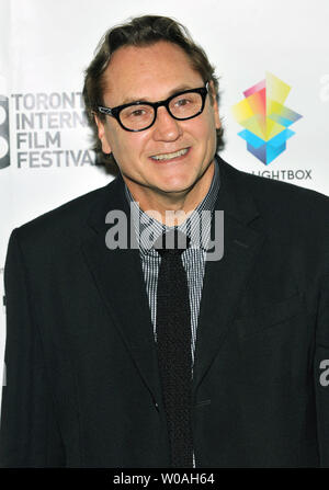 Réalisateur Steve Jacobs arrive pour la première de 'Disgrace' au Winter Garden Theatre pendant le Festival International du Film de Toronto à Toronto, Canada le 6 septembre 2008. (Photo d'UPI/Christine Chew) Banque D'Images