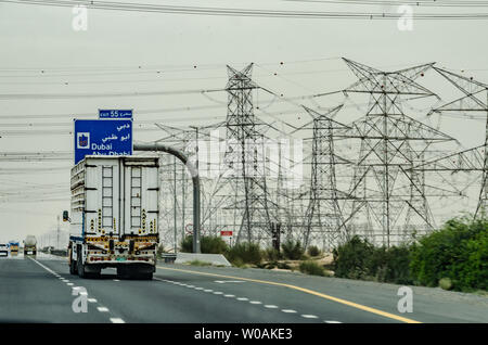 Poewrlines Dubaï ÉMIRATS ARABES UNIS Banque D'Images