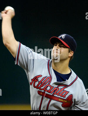 Lanceur des Braves d'Atlanta Kyle Davies se jette dans la première manche contre les Nationals de Washington le 16 mai 2007 au Stade RFK à Washington. Les ressortissants défait les Braves 6-4. (UPI Photo/Mark Goldman) Banque D'Images
