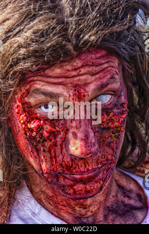 Caractère à la zombie Zombie Walk, Richmond en Virginie en 2017. Banque D'Images