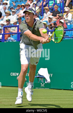 Sam Querrey (USA) jouer à la Nature Valley International tennis dans le Devonshire Park, Eastbourne, Royaume-Uni. 27 juin. Banque D'Images