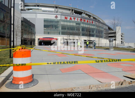 Les Nationals de Washington presque terminé nouveau stade, parc nationaux, est perçue à Washington le 22 mars 2008. Le stade a accueilli un match de baseball entre George Washington University et l'université. Les ressortissants étrangers ouvrent leur saison au parc nationaux le 30 mars contre les Braves d'Atlanta. (UPI Photo/Kevin Dietsch) Banque D'Images