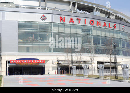 Les Nationals de Washington presque terminé nouveau stade, parc nationaux, est perçue à Washington le 22 mars 2008. Le stade a accueilli un match de baseball entre George Washington University et l'université. Les ressortissants étrangers ouvrent leur saison au parc nationaux le 30 mars contre les Braves d'Atlanta. (UPI Photo/Kevin Dietsch) Banque D'Images