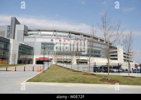 Les Nationals de Washington presque terminé nouveau stade, parc nationaux, est perçue à Washington le 22 mars 2008. Le stade a accueilli un match de baseball entre George Washington University et l'université. Les ressortissants étrangers ouvrent leur saison au parc nationaux le 30 mars contre les Braves d'Atlanta. (UPI Photo/Kevin Dietsch) Banque D'Images