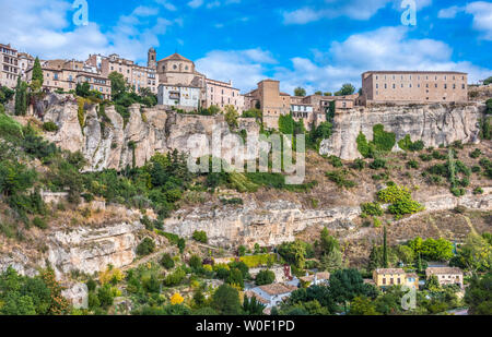 L'Espagne, communauté autonome de Castille - La Mancha, ville de Cuenca, vieille ville sur les falaises (UNESCO World Heritage) (plus beau village de l'Espagne) Banque D'Images