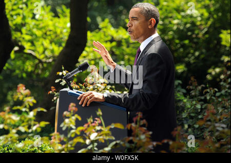 Le président américain Barack Obama appelle le Sénat américain à adopter une loi de réforme du financement des campagnes électorales au cours d'une déclaration à la Roseraie de la Maison Blanche à Washington le 26 juillet 2010. UPI/Roger L. Wollenberg Banque D'Images