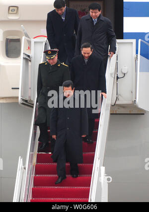 Le président Hu Jintao de la République populaire de Chine arrive sur la base aérienne d'Andrews dans le Maryland le 18 janvier 2011. Le président Jintao est en visite officielle aux États-Unis. UPI/Kevin Dietsch Banque D'Images