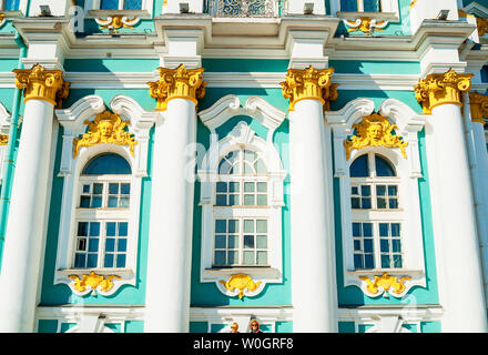 Saint-pétersbourg, Russie - le 5 avril 2019. Palais d'hiver et Musée de l'Ermitage, la façade de l'immeuble. Le palais et son enceinte forment la Hermita Banque D'Images