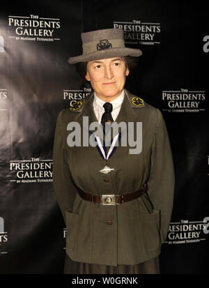 Madame Tussauds Museum dévoile la cire du fondateur du scoutisme fille Juliette Gordon Low, 9 mai 2012, à Washington, DC. Les éclaireuses célèbrent le 100e anniversaire de l'organisation cette année. UPI/Mike Theiler Banque D'Images