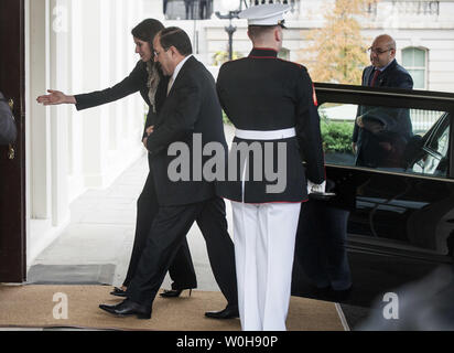 Le Premier ministre irakien Nouri al-Maliki arrive à la Maison Blanche pour une réunion avec le président américain Barack Obama à Washington, D.C. le 1 novembre 2013. UPI/Kevin Dietsch Banque D'Images