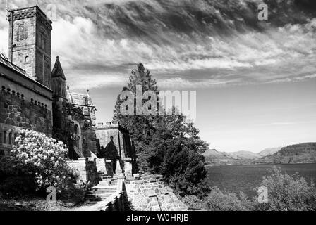 La Kirk sur les rives du Loch Awe, Argyll and Bute, Ecosse. Banque D'Images