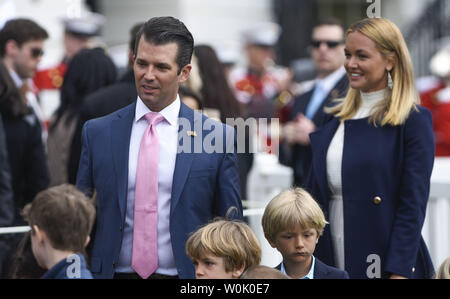 Donald Trump, Jr. et Vanessa Trump 2018 assister à la chasse aux Œufs de Pâques à la Maison Blanche à Washington, DC, le 2 avril 2018. Photo par Leigh Vogel/UPI Banque D'Images