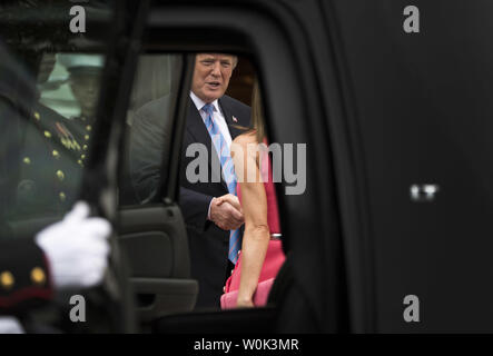 Le président Donald Trump reine accueille Letizia d'Espagne, alors qu'elle et le roi Felipe VI arrivent à la Maison Blanche à Washington, D.C. le 19 juin 2018. Photo par Kevin Dietsch/UPI Banque D'Images