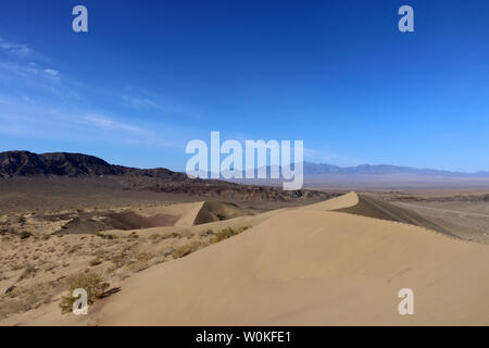 Singing Dunes au parc national d'Altyn Emel près de la ville d'Almaty Banque D'Images