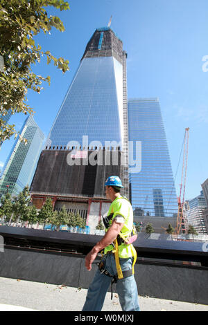 9 Septembre 2011 - Deux jours avant le 10e anniversaire des attaques du 11 septembre, la Tour de la liberté s'élève au-dessus du site du World Trade Center..Crédit photo : Sipa Press Banque D'Images