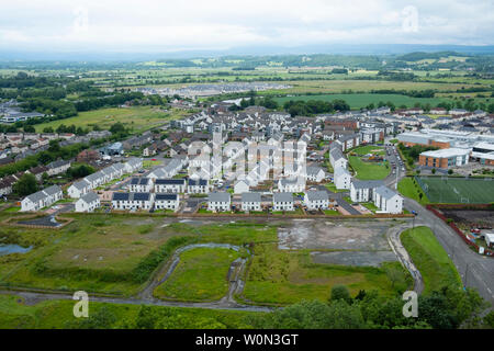 Portrait de nouvelles maisons dans le district de Raploch de Stirling montrant de nouveaux logements et de l'emplacement de l'ancien maisons, Ecosse, Royaume-Uni Banque D'Images