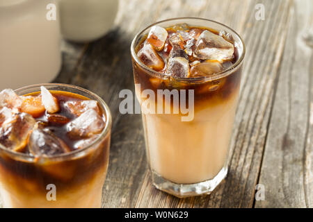 Glacé fait maison avec du café Espresso Horchata sale Banque D'Images