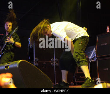 Andrea Ferro avec Lacuna Coil se produit en concert à l'Ozzfest 2006 Tour de plus près, à l'amphithéâtre des conseils judicieux à West Palm Beach, Floride le 13 août 2006. (Photo d'UPI/Martin Fried) Banque D'Images