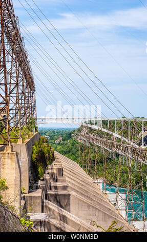 NIAGARA FALLS, CANADA - LE 27 AOÛT 2017 : Les centrales de Sir Adam Beck, situé juste au sud de la Pont Lewiston-Queenston. Banque D'Images