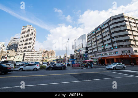 Kaohsiung, Taiwan - 03 mars 2019 : paysage urbain de la ville de Kaohsiung le matin Banque D'Images