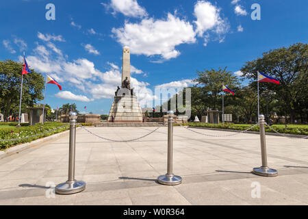 Manille, Philippines - Le 3 janvier 2017 : Monument à la mémoire de José Rizal, héros national en Luneta park Banque D'Images