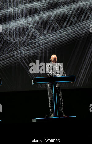 Rome, Italie. 27 Juin, 2019. Kraftwerk in concerto Al Teatro Romeno di Ostia Antica a Rome. Credit : Daniela Franceschelli/Pacific Press/Alamy Live News Banque D'Images