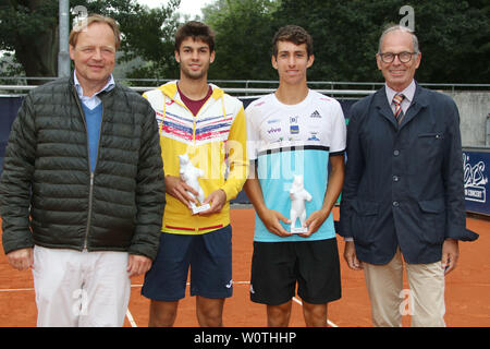 Werner J. Ellerkmann, Praesident STAGE Poste d'ACOSTA DIAZ, Facundo ARG, GIMENEZ Igor BRA, Dr. Klaus-Peter Walter, TVBB Praesident Banque D'Images