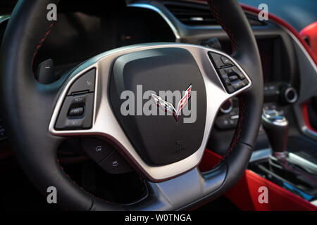 BERLIN - 09 juin 2018 : l'intérieur de la voiture de sport Chevrolet Corvette Z06 (7e génération), 2017. Les Classic Days Berlin 2018. Banque D'Images