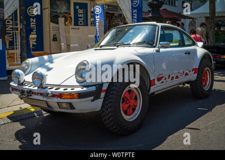 BERLIN - June 09, 2018 : voiture de sport Porsche 911 Carrera RS Rally. Les Classic Days Berlin 2018. Banque D'Images