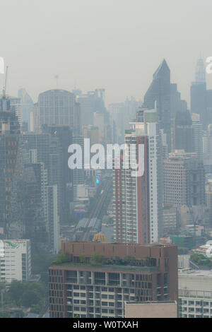 Bangkok, Thaïlande - 23 décembre 2018 : Ville de Bangkok où est la capitale de la Thaïlande concernant la pollution de l'air ne sait pas créer de scène et u Banque D'Images