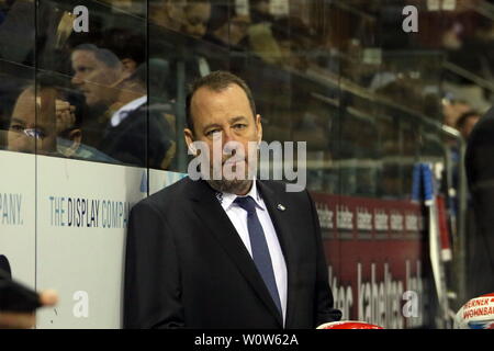 Cheftrainer Paul Thompson (Schwenningen), 22. Sptg. DEL 18-19 : SERC Wildwings vs. Adler Mannheim Banque D'Images