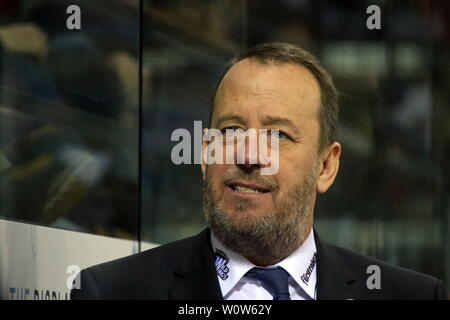 Cheftrainer Paul Thompson (Schwenningen), 22. Sptg. DEL 18-19 : SERC Wildwings vs. Adler Mannheim Banque D'Images