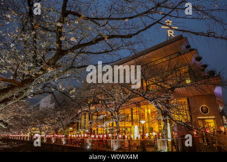 La Première réserve est de torréfaction STARBUCKS À TOKYO Banque D'Images