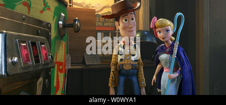 Toy Story 4 est une animation par ordinateur 3D comédie film produit par Pixar Animation Studios de Walt Disney Pictures. C'est le quatrième opus de la série Toy Story de Pixar. Cette photographie est fourni pour un usage éditorial uniquement et est l'auteur du film company et/ou de l'espace attribué par le photographe ou film société de production. Banque D'Images