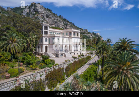 France, Alpes Maritimes, Menton, jardin Maria Serena (Maria Serena Garden), la villa (vue aérienne) (mention obligatoire du nom du jardin et editori Banque D'Images