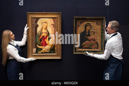 Sotheby's, Londres, Royaume-Uni. 28 juin 2019. Principales oeuvres de Botticelli, Brueghel, Rubens et paysages par Gainsborough, Turner et l'agent dans l'un des plus précieux des ventes Old Masters jamais organisée, qui aura lieu le 3 juillet 2019. (L à r) : Sandro Bottocelli et Studio, vierge et l'enfant, assis devant une fenêtre classique. Estimation £1,200,000-2,000 000 ; plus tôt dans la vente de peinture, autour de la mi-1230s, troisième maître de séchoir Anagi, La Vierge et l'enfant, deux anges dans le verre ci-dessus. Estimation £200,000-300,000. Credit : Malcolm Park/Alamy Live News. Banque D'Images