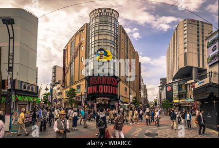 Tokyo - le 18 mai 2019 : Sanja Matsuri Festival foule à Asakusa, Tokyo, Japon Banque D'Images