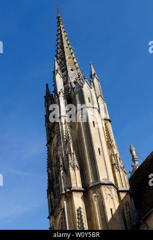 Eglise de Saint Martin sur la Rue du Général de Gaulle, Cadillac, près de Bordeaux en France. Banque D'Images