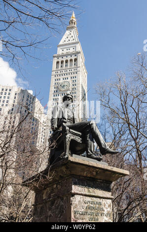 New York - 4 Avril 2017 : vue verticale de William Seward statue, Gouverneur de nous, sénateur et secrétaire d'état. Banque D'Images