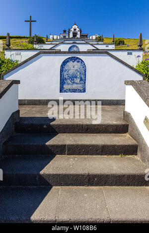 Chapelle Notre Dame de la paix plus de Vila Franca do Campo, l'île de São Miguel, Açores, Portugal Banque D'Images