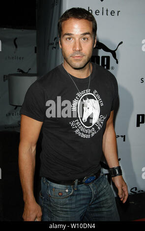 Jeremy Piven au PUMA Bodywear Fête de lancement tenue à l'abri Supper Club de West Hollywood, CA. L'événement a eu lieu le jeudi 29 juillet 2004. Photo par : SBM / PictureLux - Tous droits réservés - N° de référence du fichier SBMPLX 33790-6790 Banque D'Images